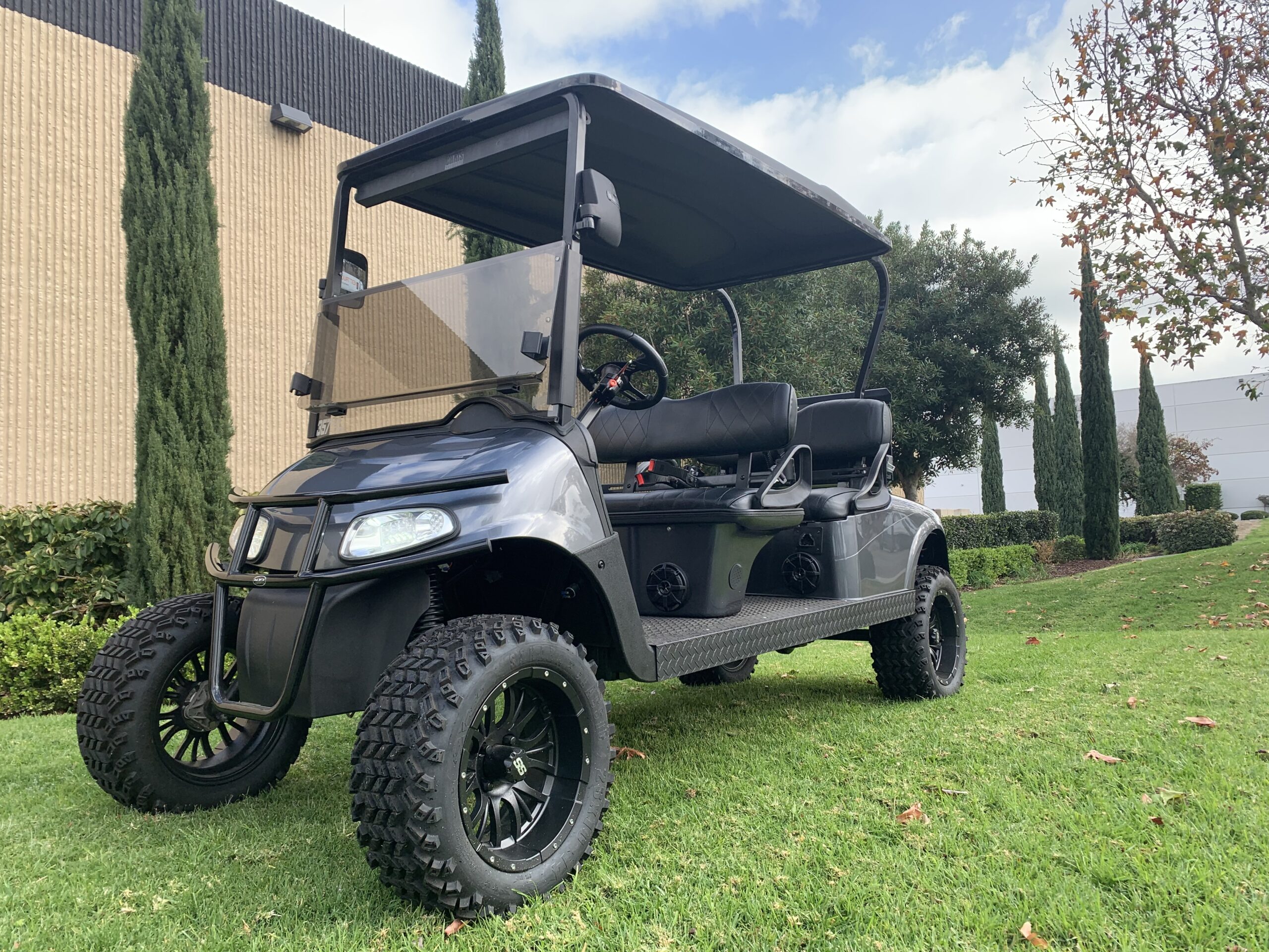 Ezgo Electric Rxv Custom 4 Passenger Golf Cart- Charcoal,#B30